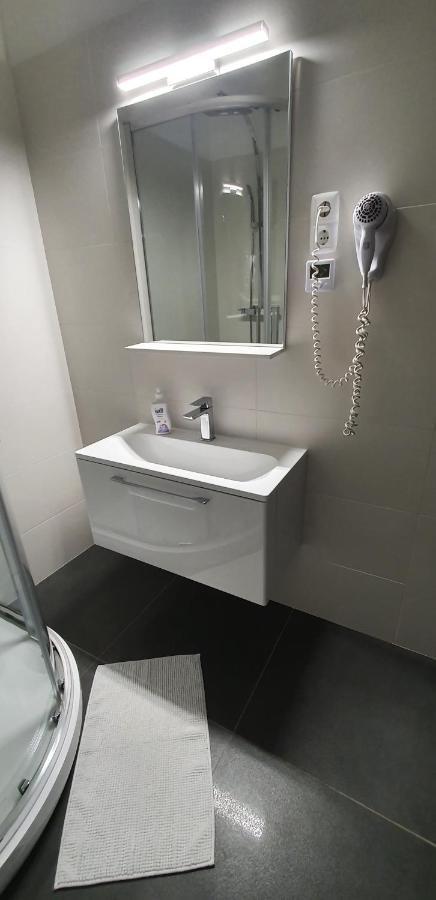 Nefelejcs Vendeghaz Otel Gödöllő Dış mekan fotoğraf