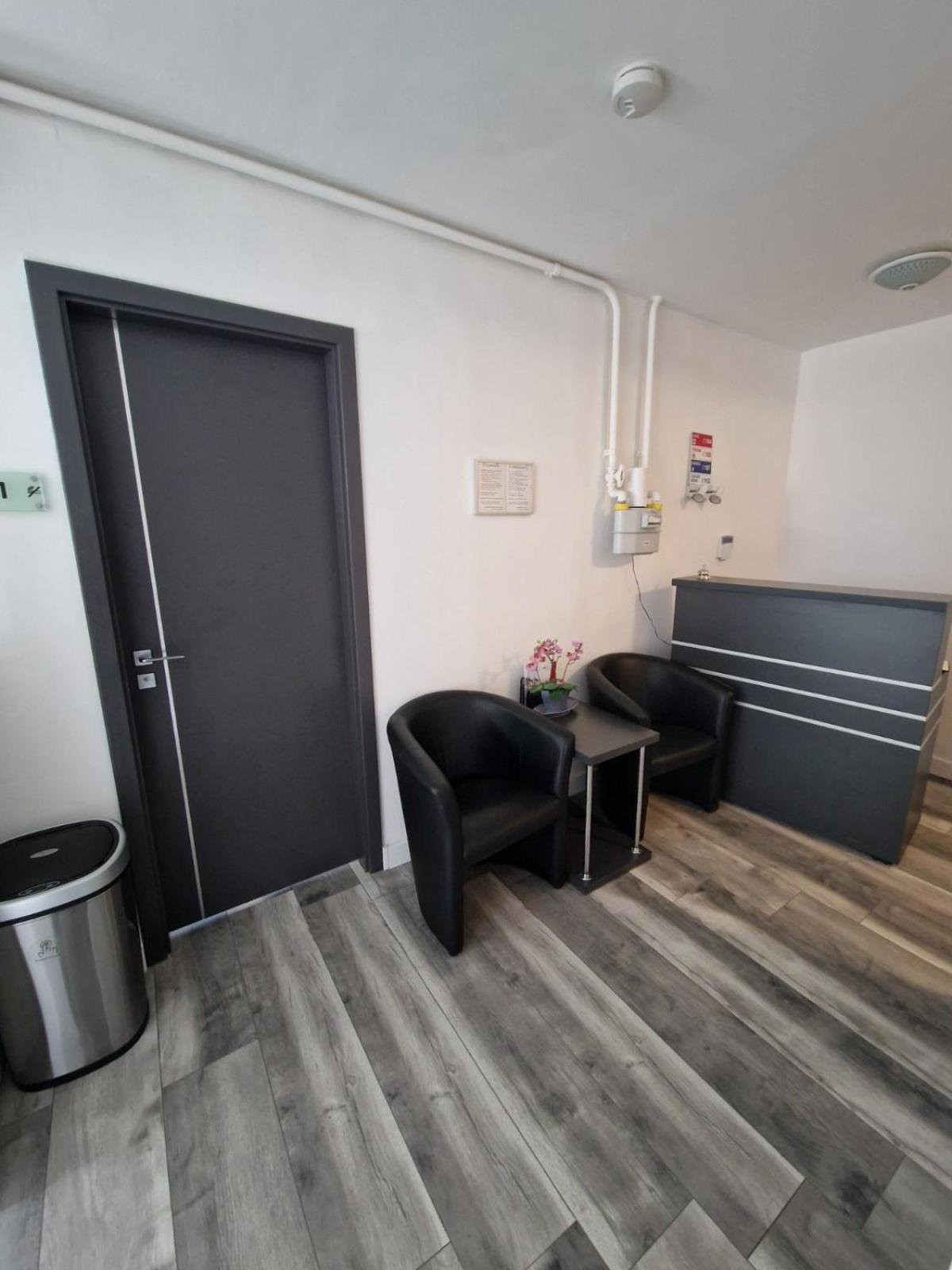 Nefelejcs Vendeghaz Otel Gödöllő Dış mekan fotoğraf