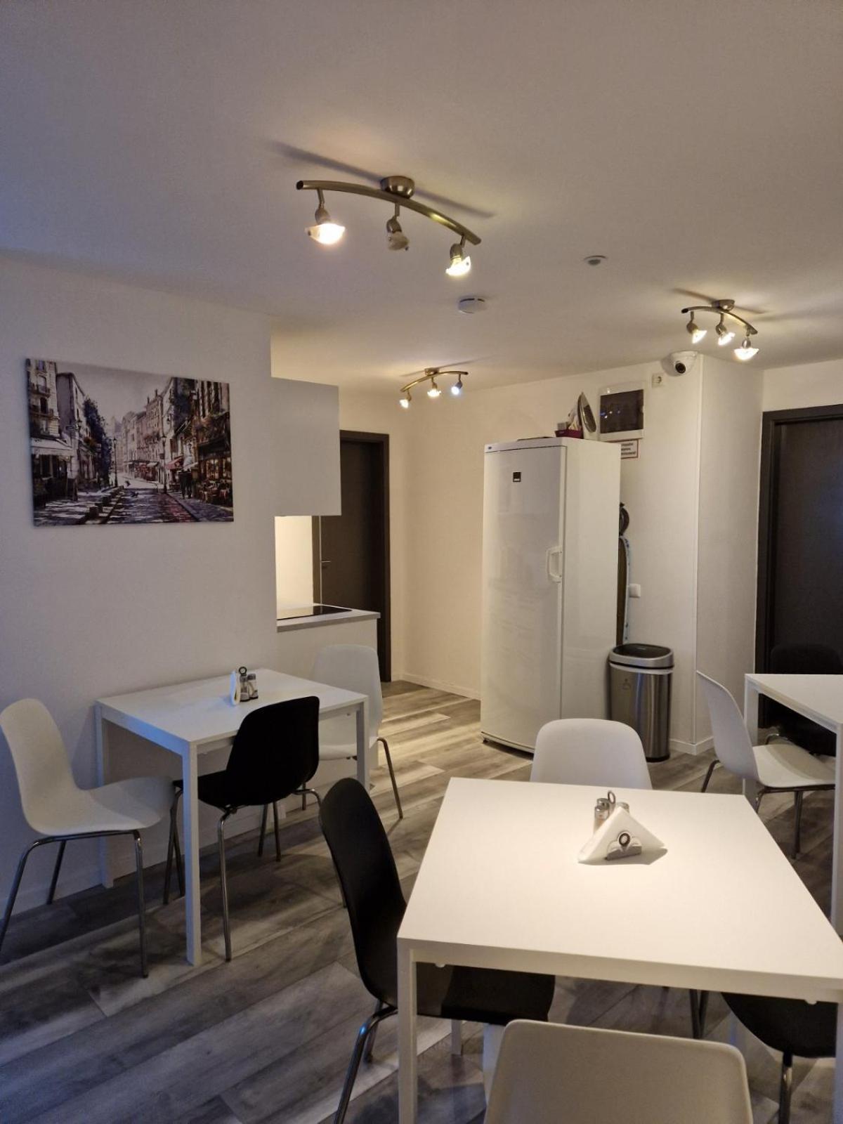 Nefelejcs Vendeghaz Otel Gödöllő Dış mekan fotoğraf