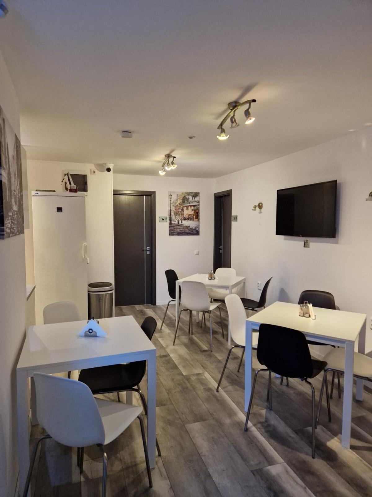 Nefelejcs Vendeghaz Otel Gödöllő Dış mekan fotoğraf
