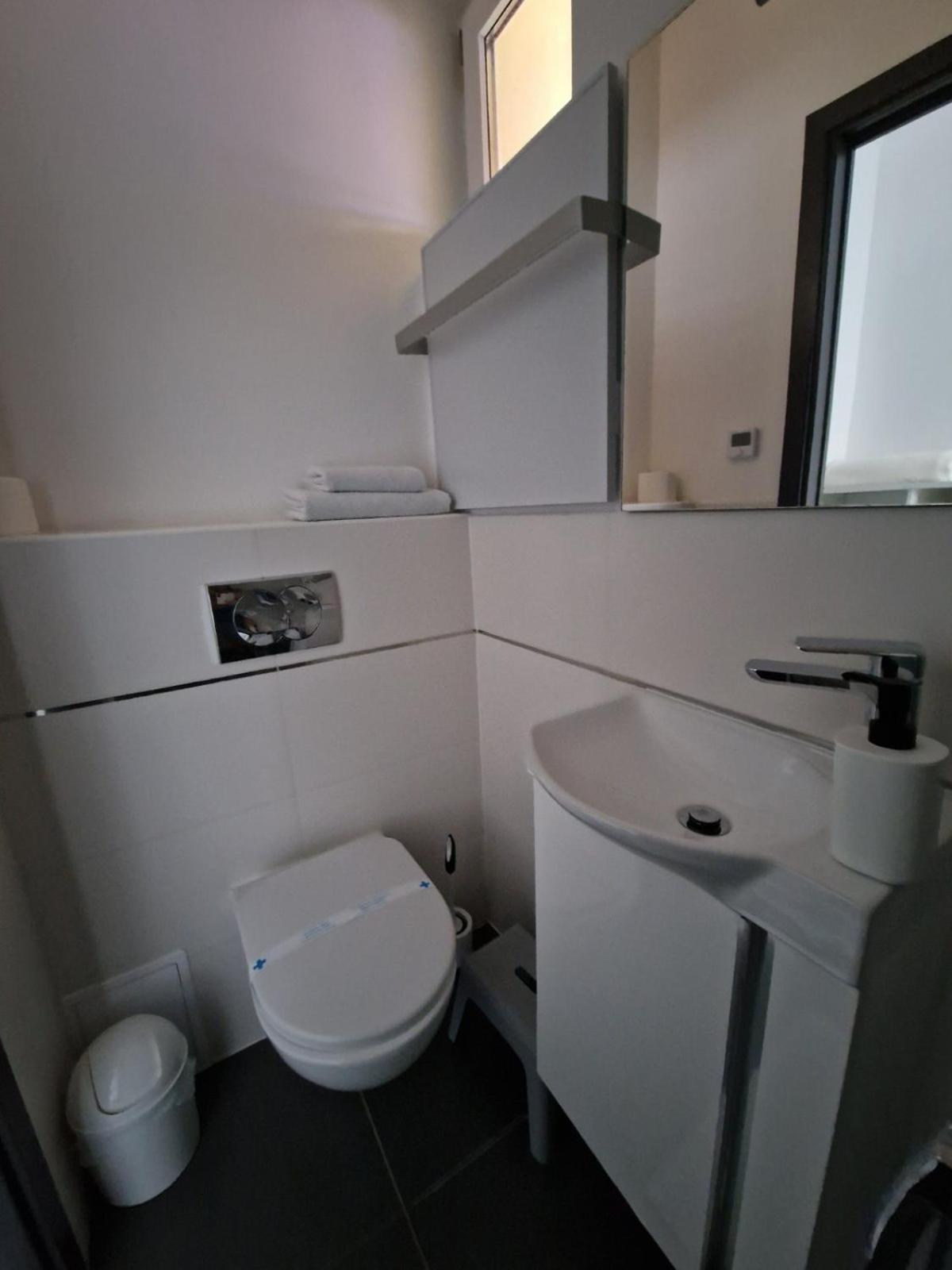 Nefelejcs Vendeghaz Otel Gödöllő Dış mekan fotoğraf