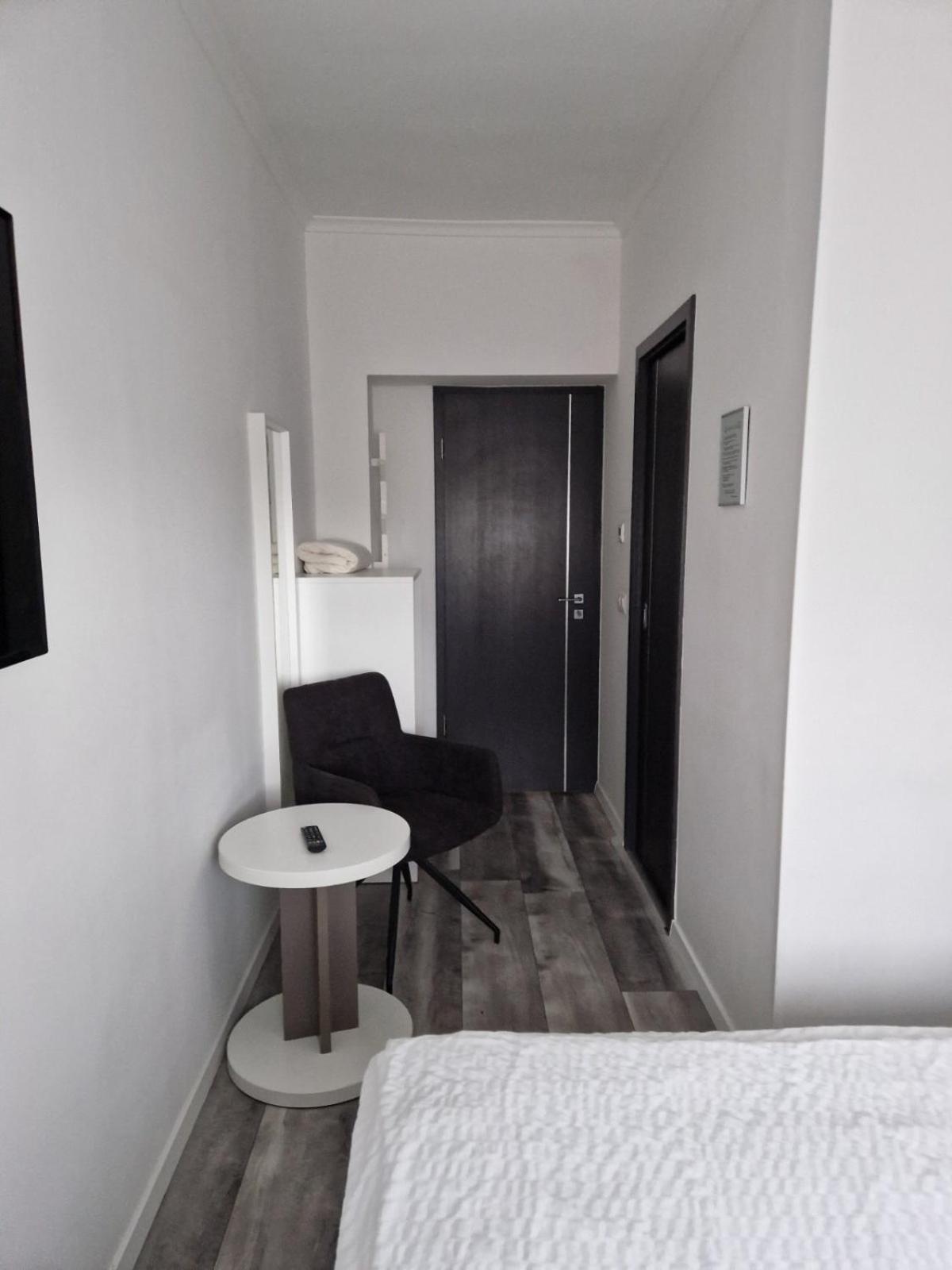 Nefelejcs Vendeghaz Otel Gödöllő Dış mekan fotoğraf