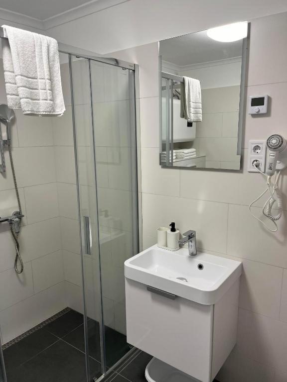 Nefelejcs Vendeghaz Otel Gödöllő Dış mekan fotoğraf