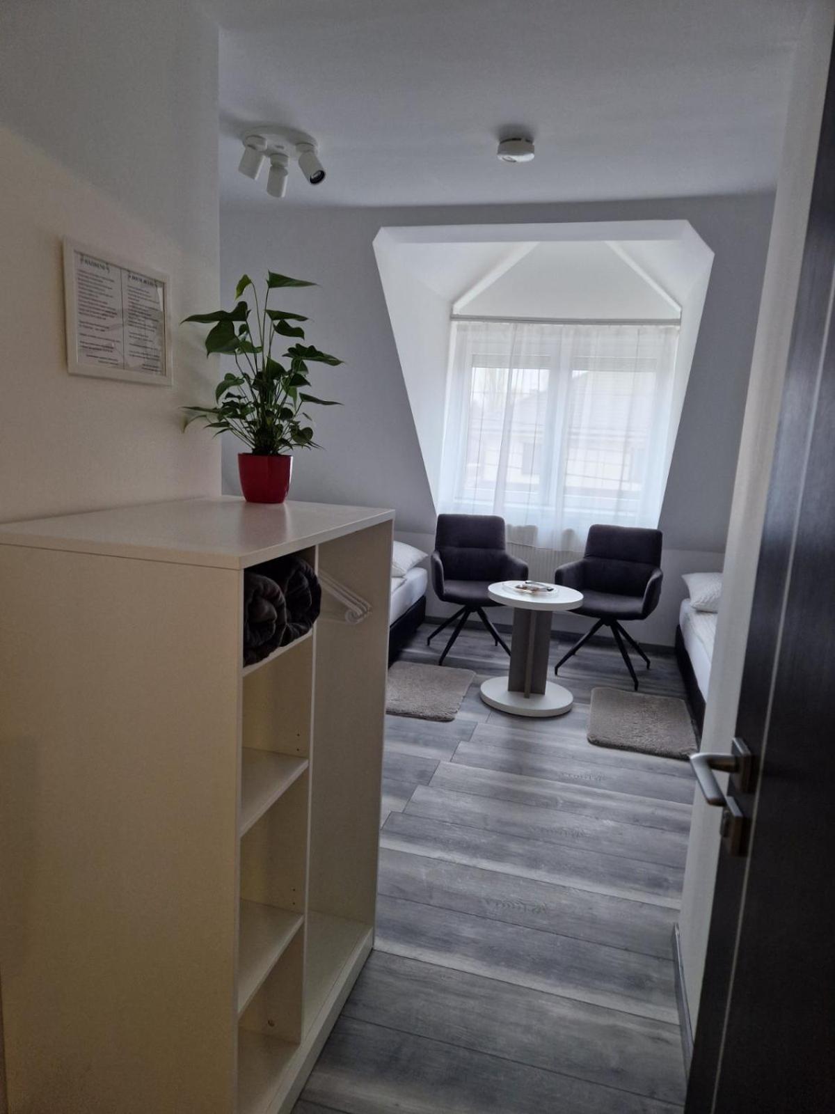Nefelejcs Vendeghaz Otel Gödöllő Dış mekan fotoğraf